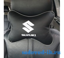 Подушка на подголовник Suzuki (черная)