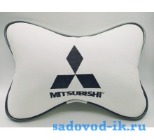 Подушка на подголовник Mitsubishi (белая)