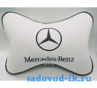 Подушка на подголовник Mercedes-Benz (белая)
