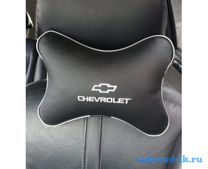 Подушка на подголовник Chevrolet (черная)