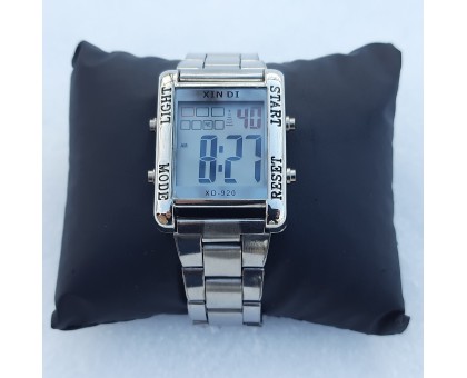 Часы электронные XIN DI XD-920 с браслетом в подарочной коробке
